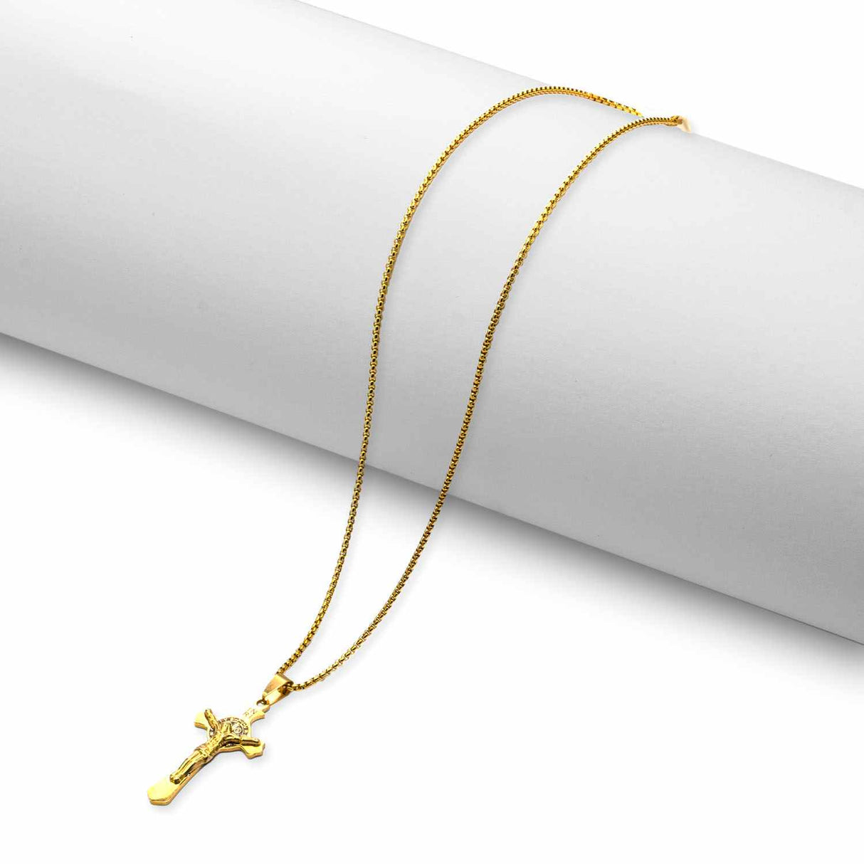 Crucifijo y Cadena Acero Dorado